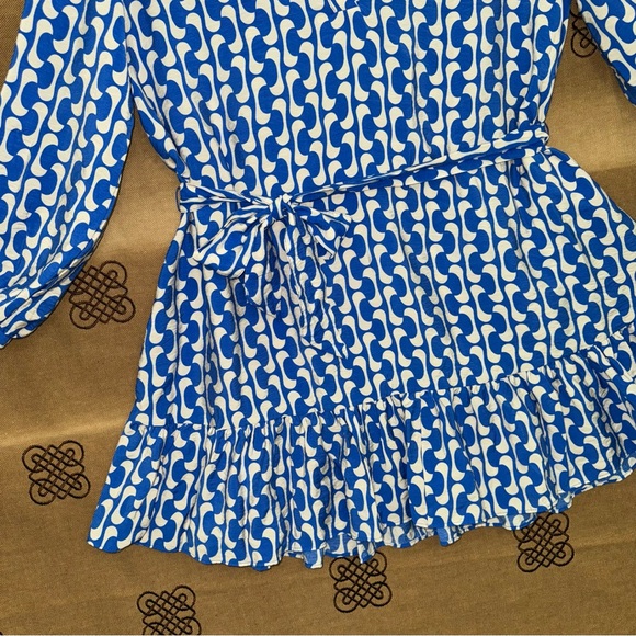 Zara Blue/White Geometric Belted Mini Dress Size XS
Excellent Condition - Picture 3 of 16